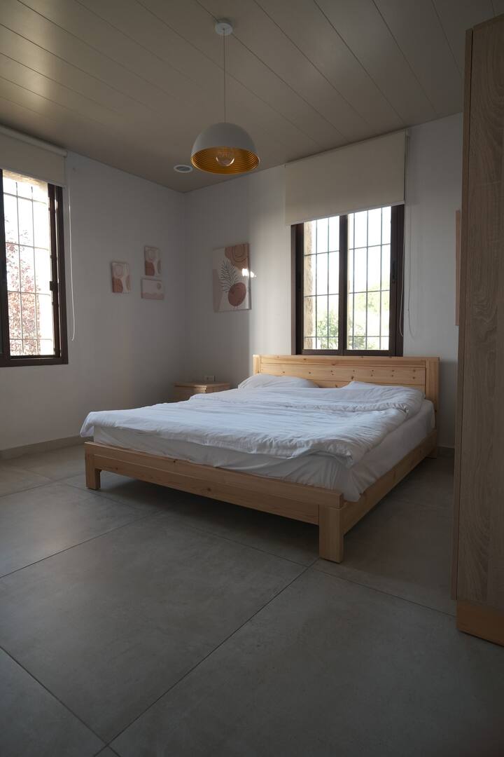 غرفة النوم 2