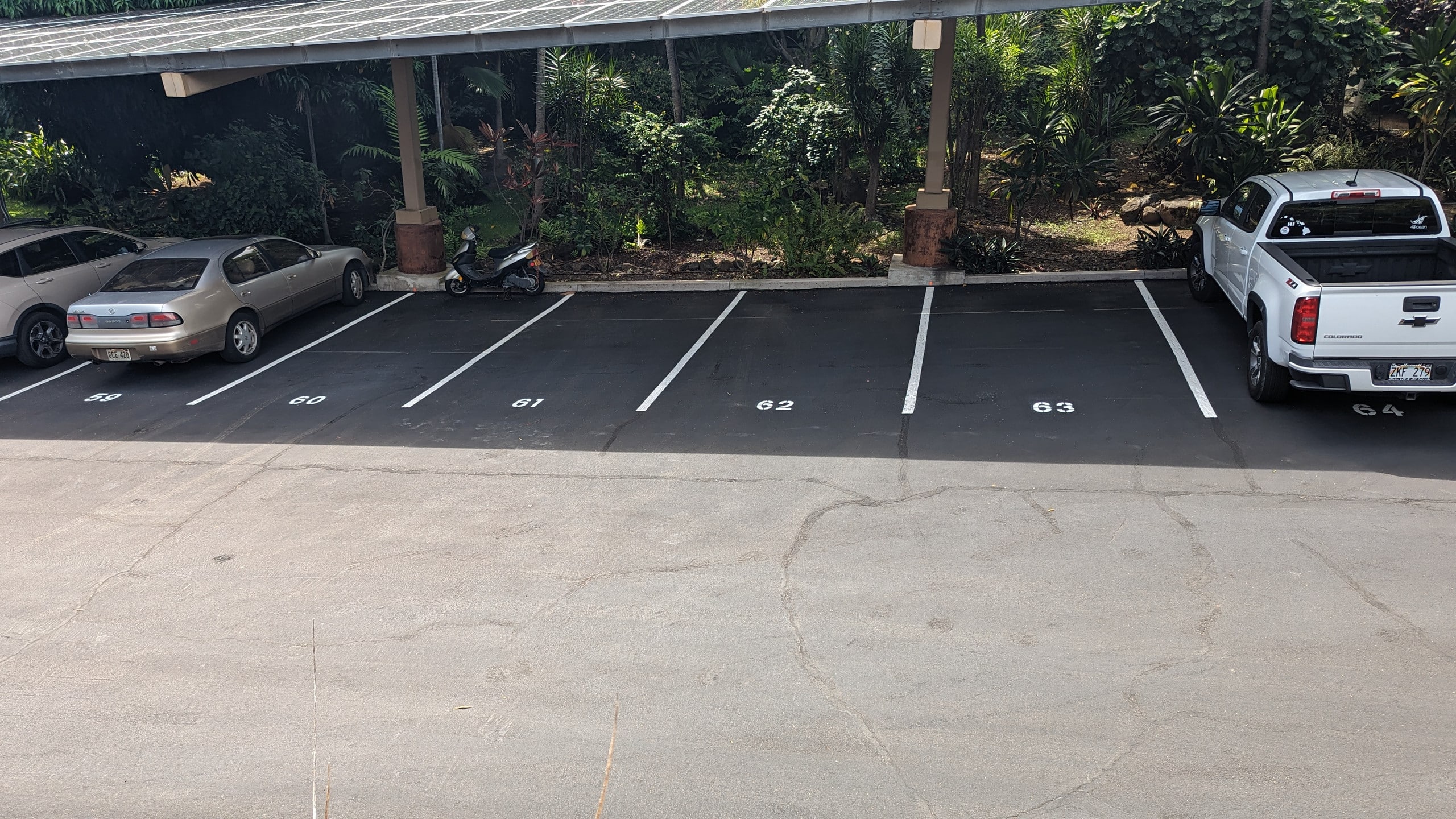 Centrally Located Downtown Kona Condo - Image 30
