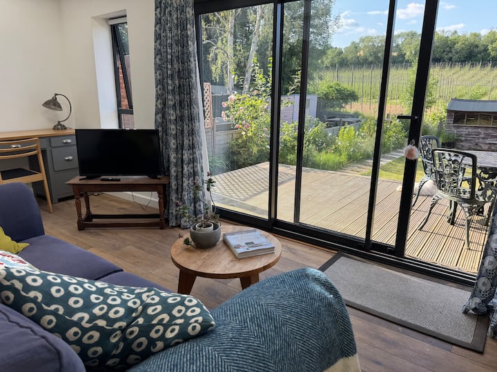Hops Field Cottage - Godalming