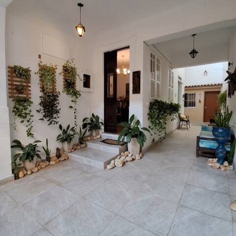 5 quartos 16 hospedes 11 camas perto Praia Metro gallery image 2