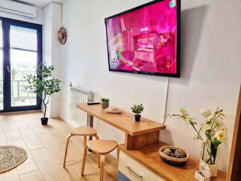 Popular Airbnb listing: Mandala – Double Studio with Large Side View in Eforie