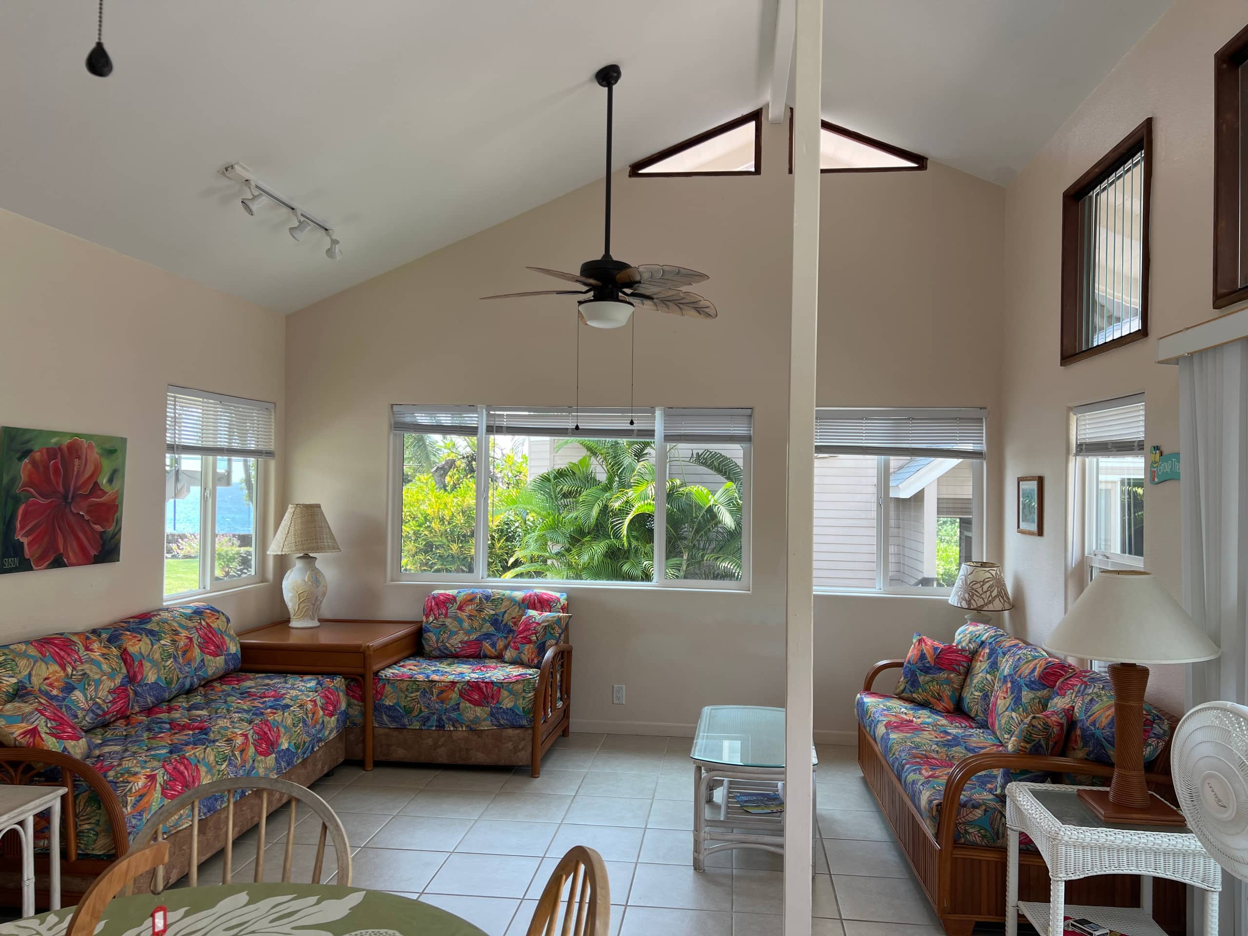 Home in Kailua-Kona · ★4.82 · 2 bedrooms · 3 beds · 2 private baths - Image 4