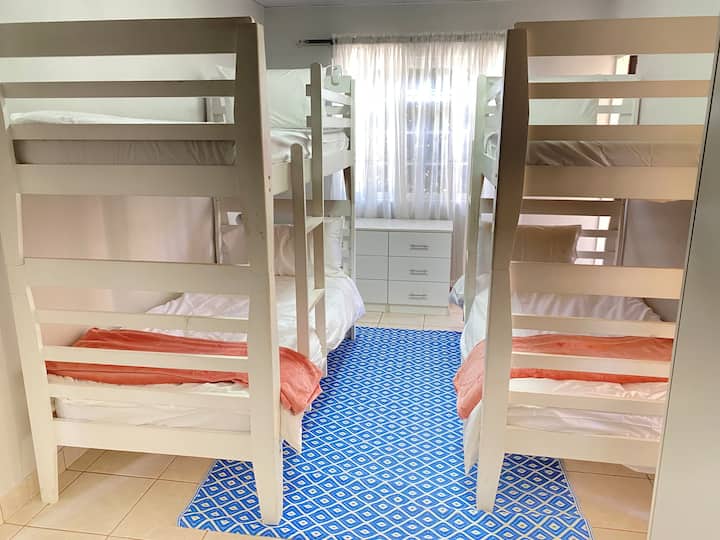 Спална соба 6