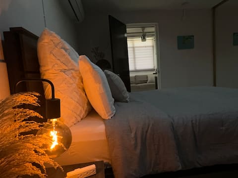 Stay 10 minutes from SJU airport and beaches
