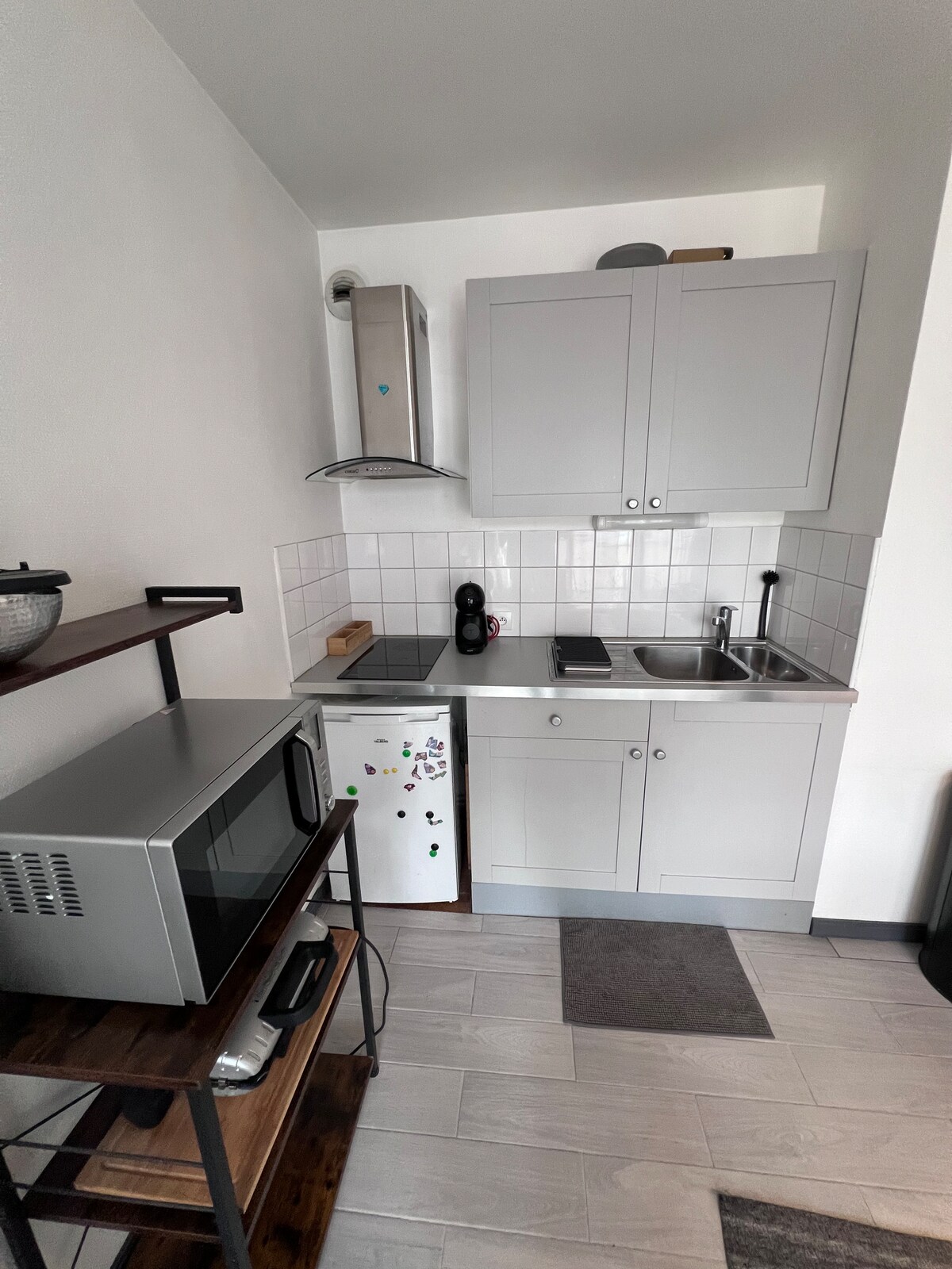 Propriété Airbnb réussie: Cozy studio with balcony à Marcq En Bar½ul