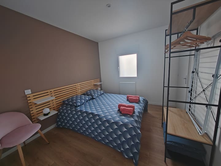 Chumba cha 1 cha kulala, mashuka na taulo ni za hiari kuona hali katika maelezo