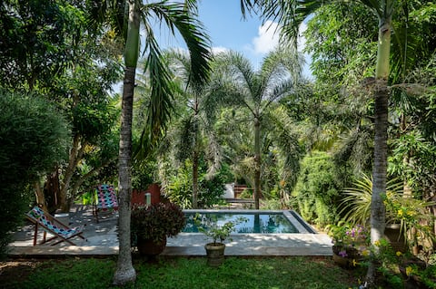 Pool, Rooftop, AC - 200m to Private Beach