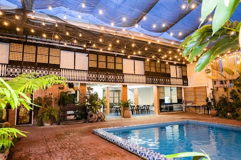 Perfect to Big Groups - near to Clark Global City