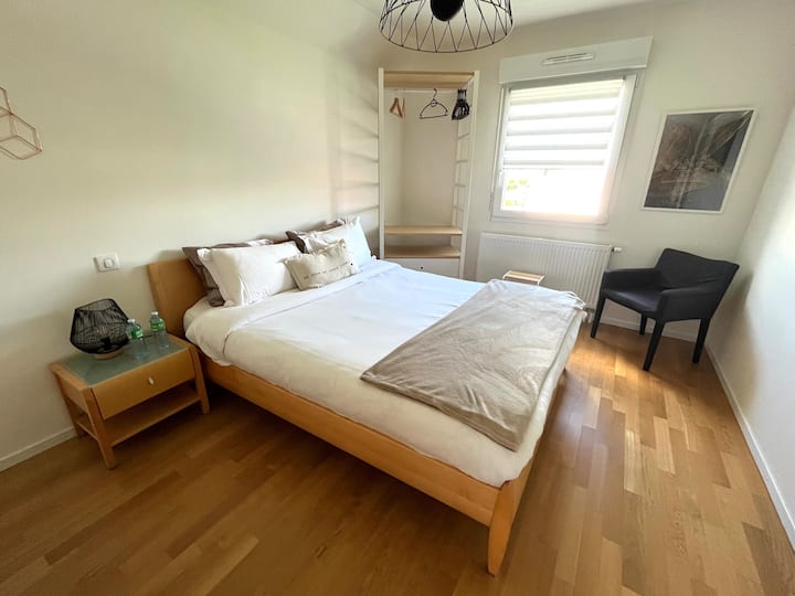 غرفة النوم 1