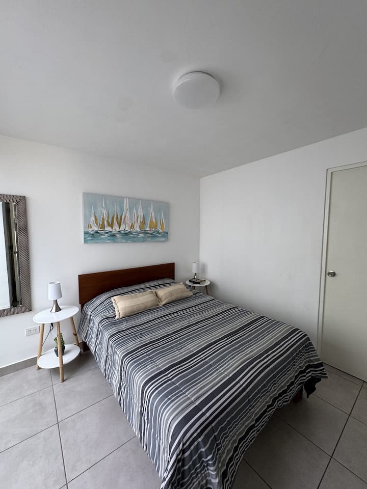 Amplio y cómodo dormitorio