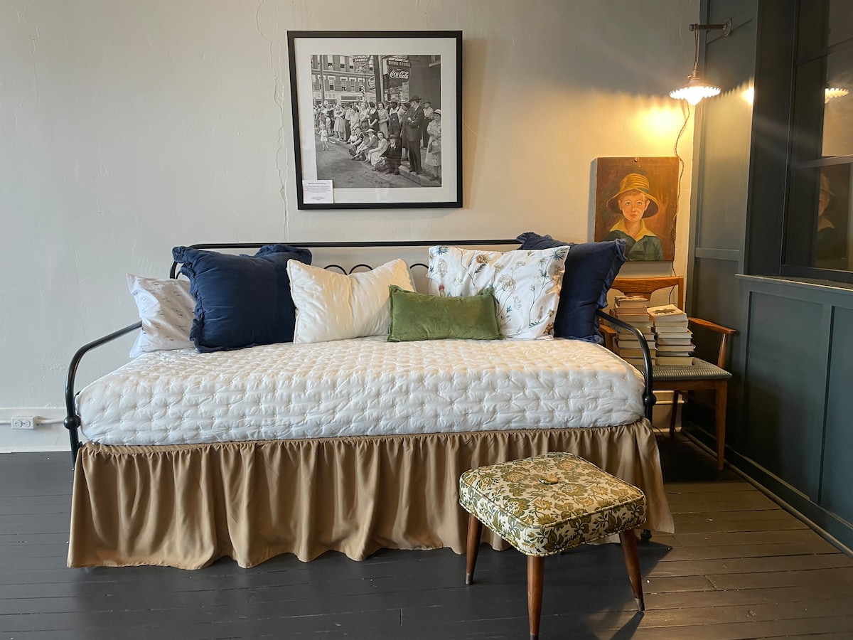 Krevat dopio me krevat dopio me dyshek me shkumë memorieje. Fjetje 2