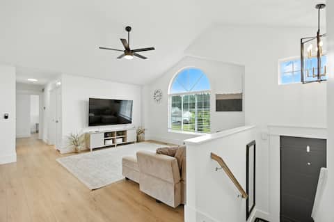 Dream Palace w/HOT TUB-Sauna-Cold Plunge-Game-Fire