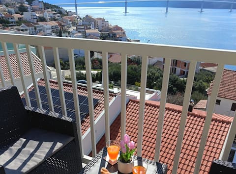 Apartment Sutalo with Hot Tub-one Bedroom Terrace