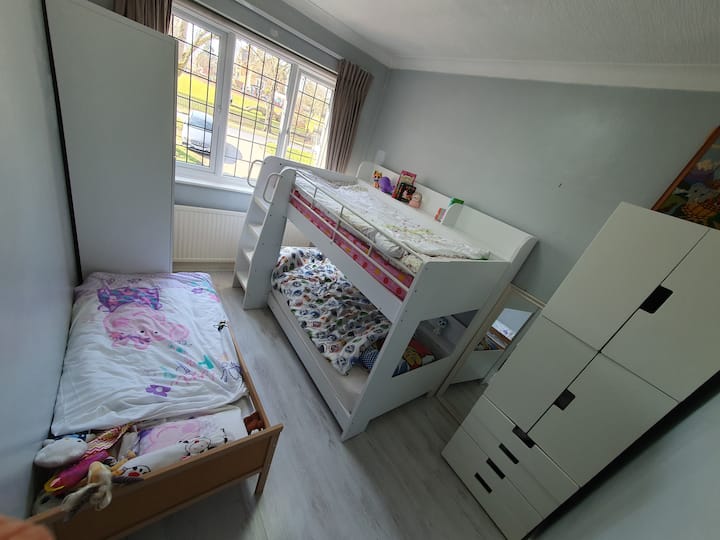 غرفة النوم 1