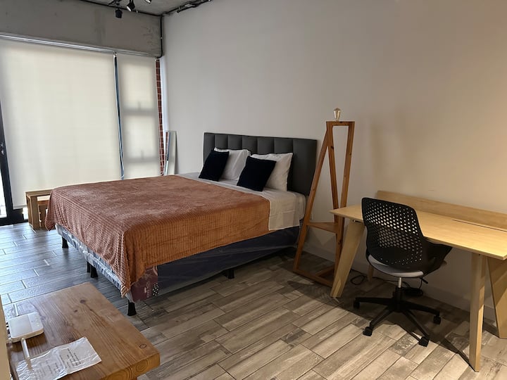 Ambienti i dhomës së gjumit