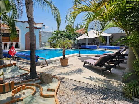 Magnificent Quinta "San Miguel" in Xochitepec, Mor