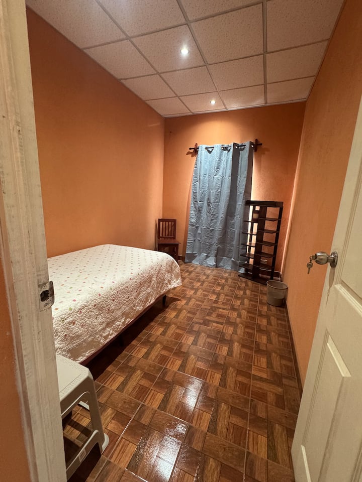 საძინებელი 2