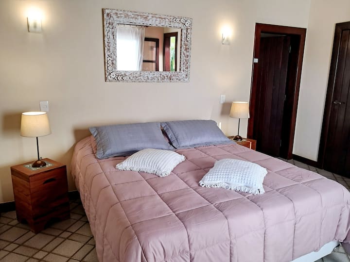 Suite principal con cama tamaño queen