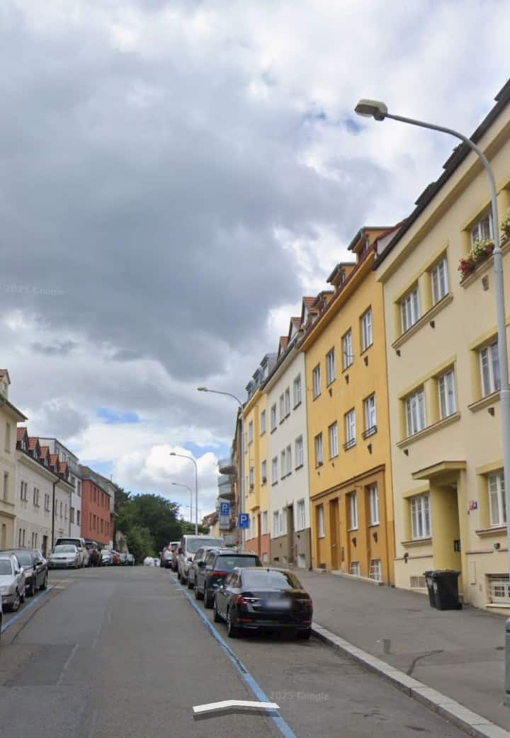 Flat White Flat Close To Prague Castle - Prague