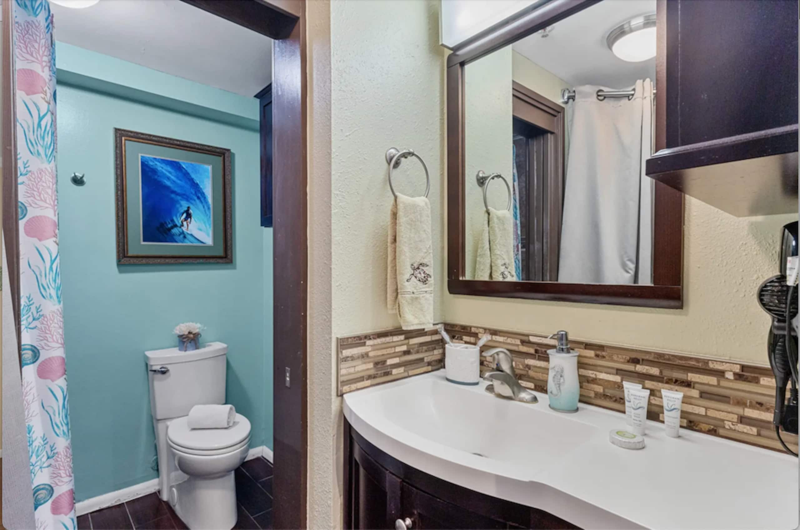 Fabulous location Waikiki Grand Hotel - Image 7