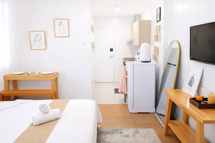 Cozy Studio W/ Netflix + Pool Access|near Ortigas - Antipolo