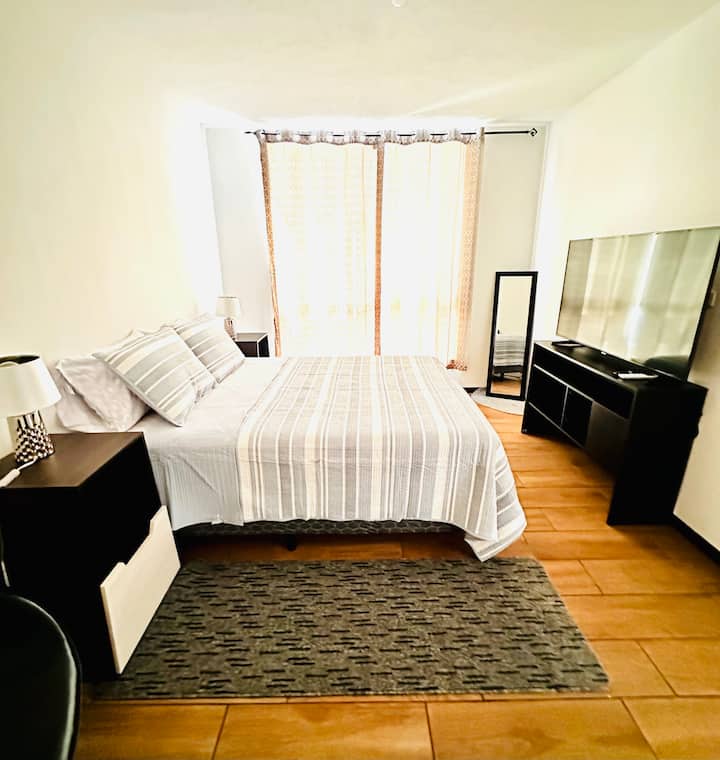 غرفة النوم 1