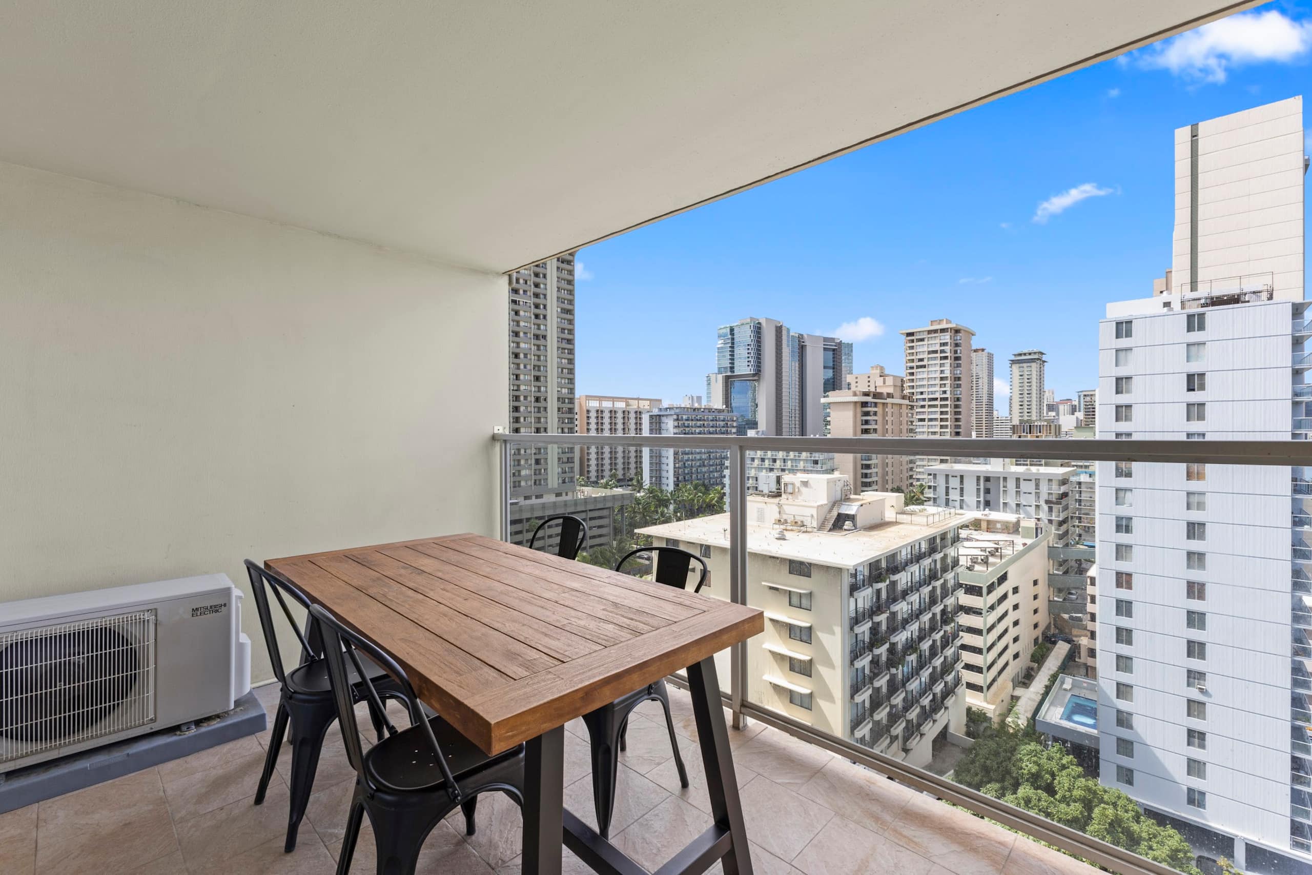 16F-Renovated Modern King Studio-Waikiki Beach~ - Image 29