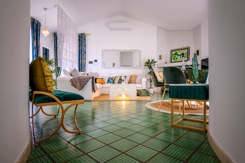 Top performing Airbnb: Domina Levante. Exotic Sea View Villa. Beach & SPA in Pulsano