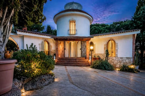 Domina Levante. Exotic Sea View Villa. Beach & SPA