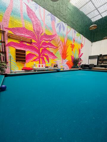 Unique | Up to 18 Guests | Rooftop & Billiards gallery image 5