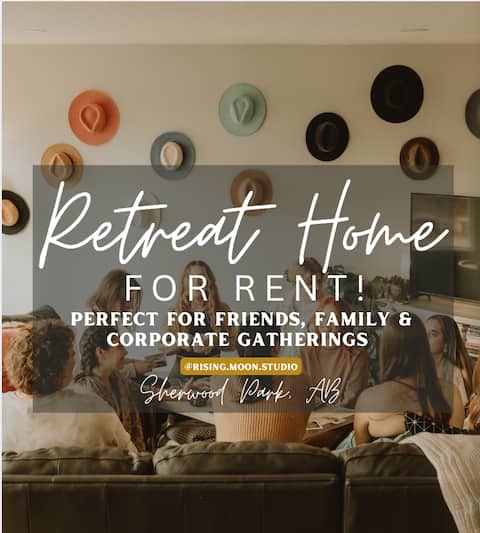 Cozy Retreat Style Acreage! With Hot Tub & Sauna!