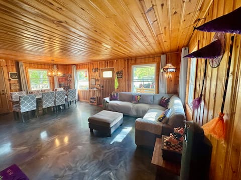 Hot Tub 9 Beds Beach Access