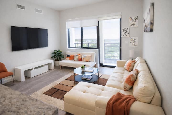 Luxe & Cozy 2r/3b Ev/gym Near Beaches&downtown Wpb - West Palm Beach, FL
