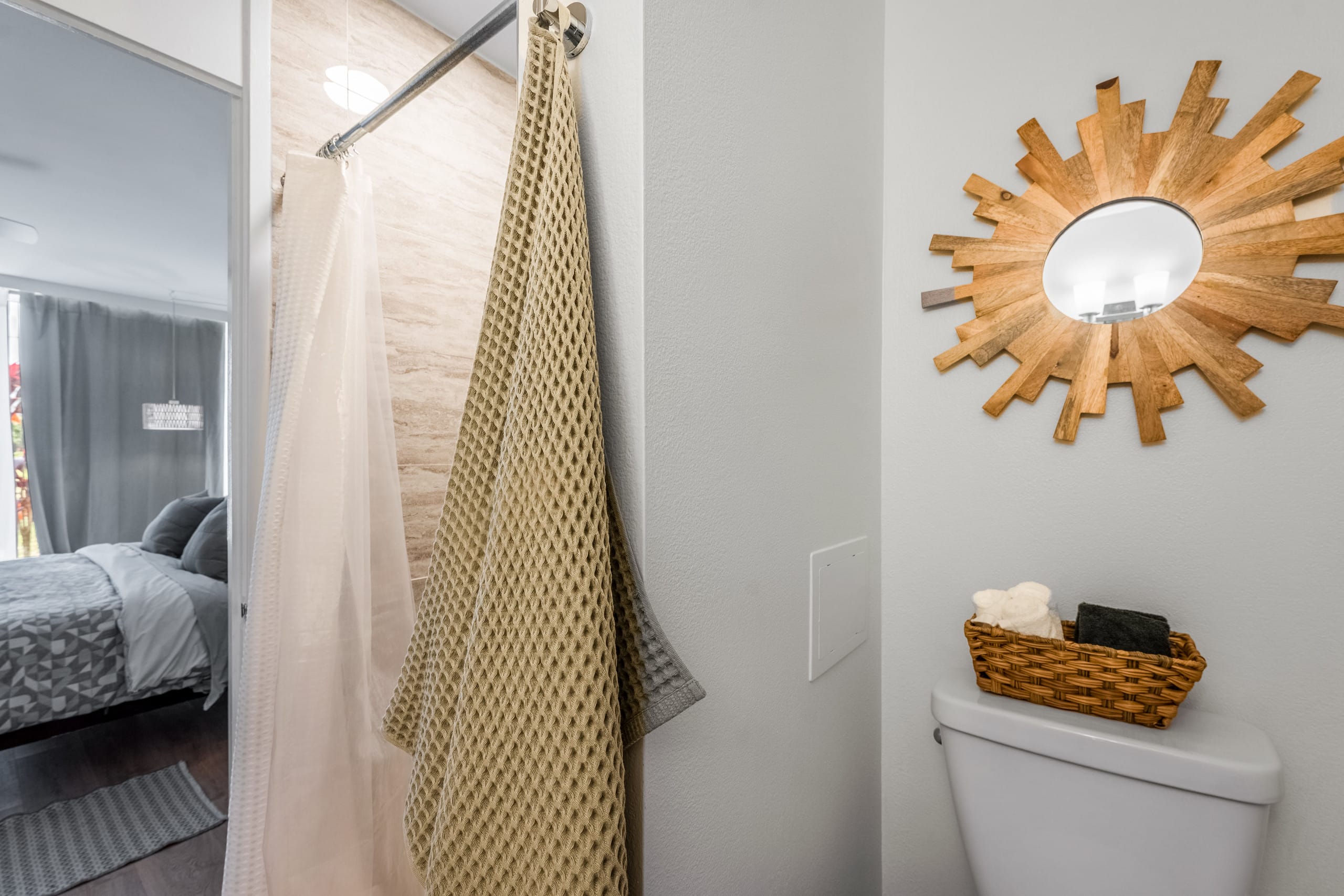 37 West 1 Bedroom + Murphy Bed TA-104-613-6320-01 - Image 13