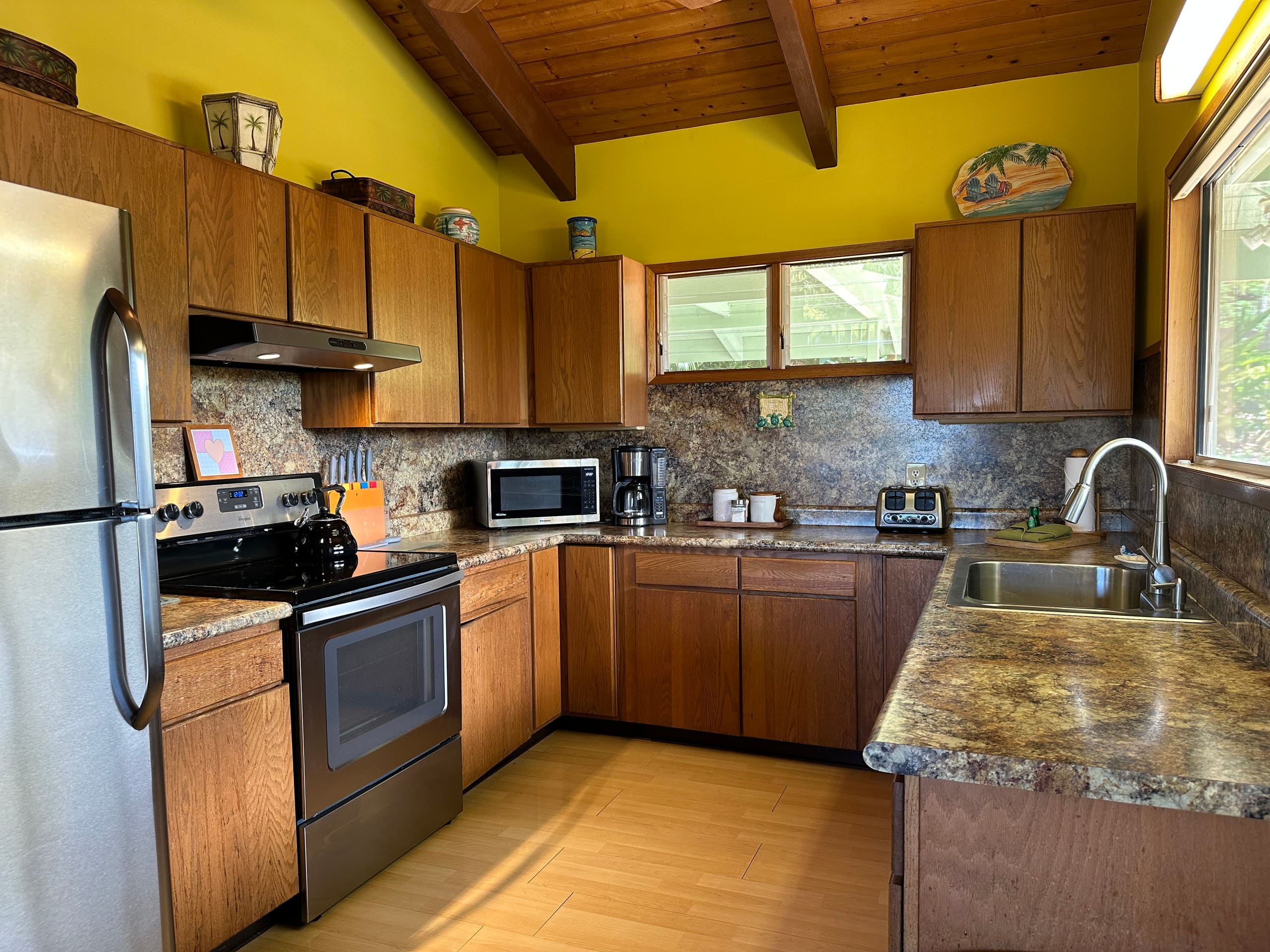 Private Ocean View Cottage Near Wailea - Sunsets - Image 7