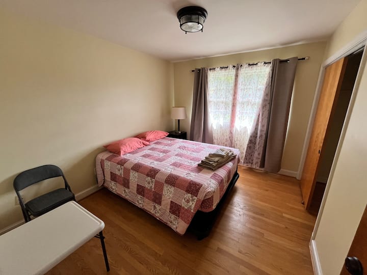 საძინებელი 4