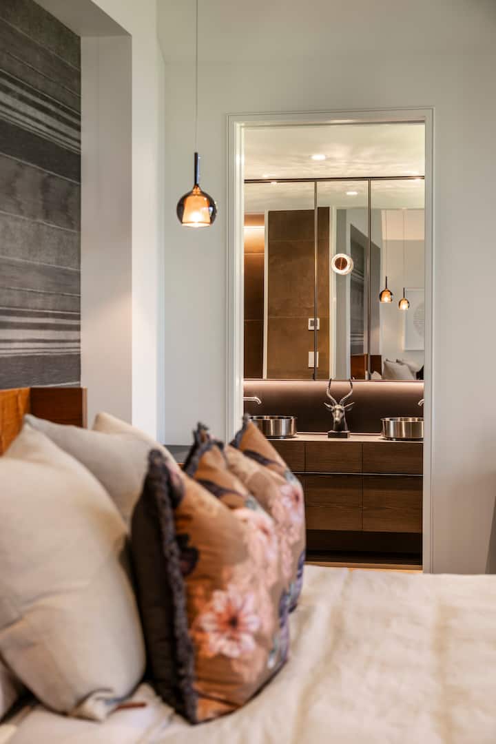 Master Bedroom with Ensuite