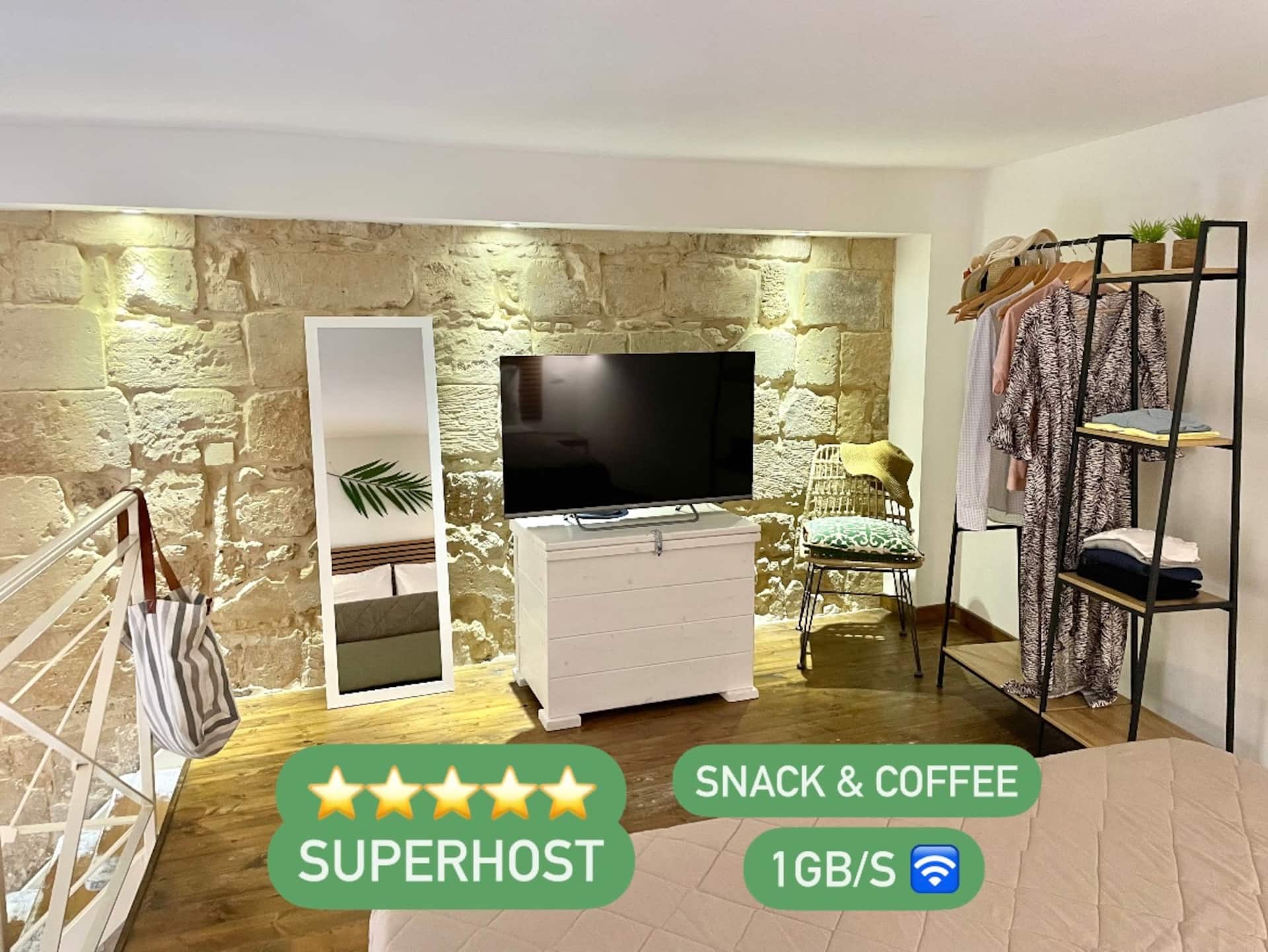 [Historic Center - Porta San Biagio] Wi-Fi & Netflix