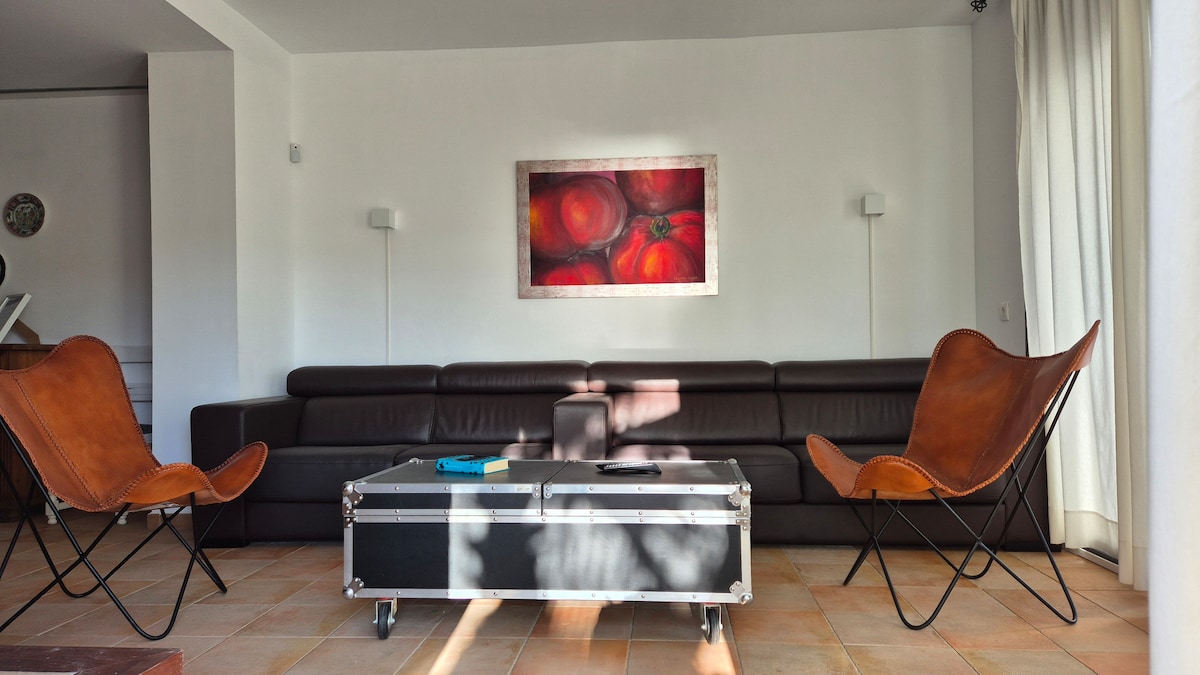 Popular Airbnb listing: New house with swimming pool in Macenas Beach in Mojácar