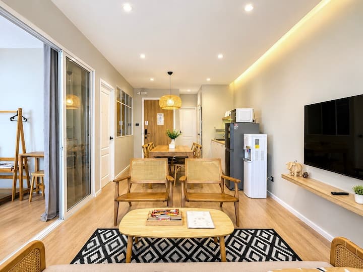 Fl4 Entire Apartment/2br/balcony/5min To Khaosan - Bangkok