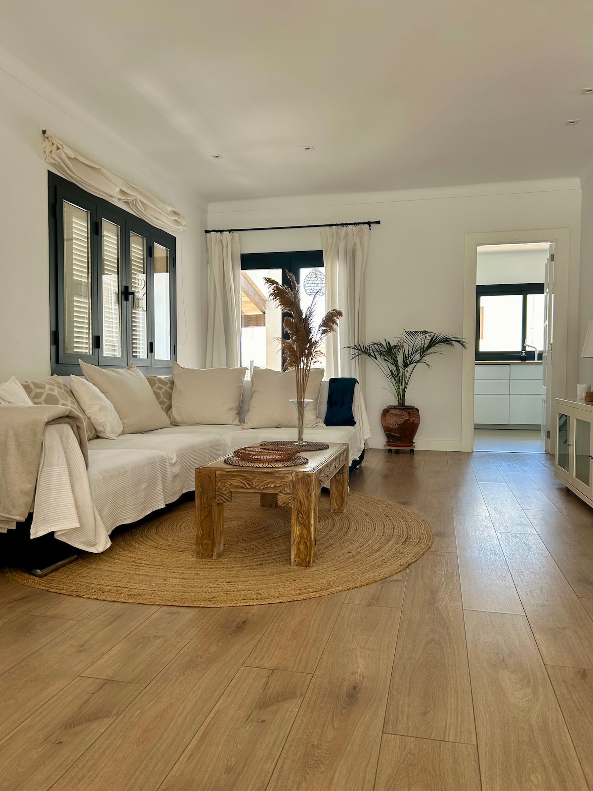 Top Airbnb: Copinyes. Chalet with pool 150m from the sea in Llucmajor