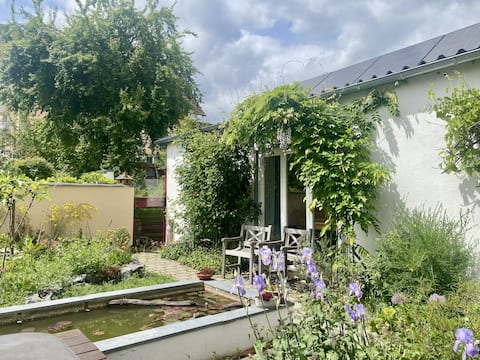 Cottage with garden view