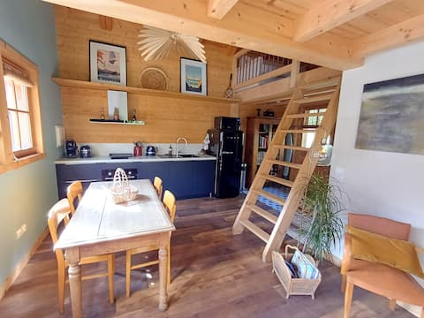 Top Airbnb: Typical 50 m2 cottage between Lake Annecy and resorts à Thônes