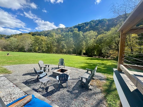 The Rose Barn @ Copper Hollow