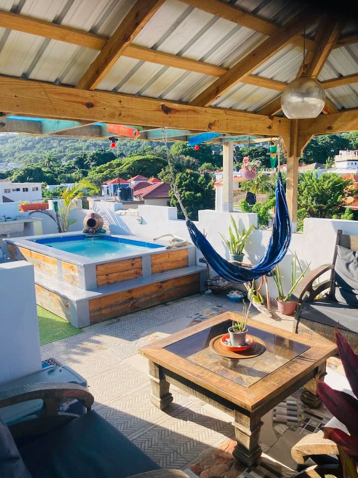 Tropical Inn Large 2 Bed Apt & Roof Terraces - Puerto Plata