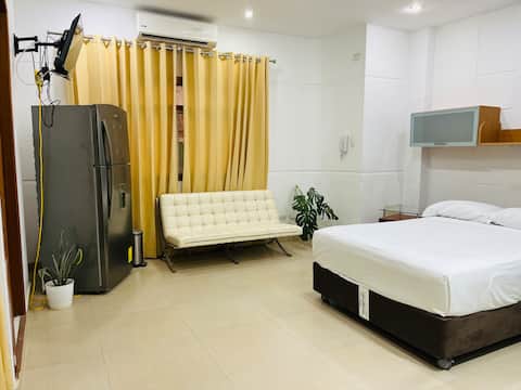 Large Room/Independent/Air Conditioning/2 beds/2 bathrooms