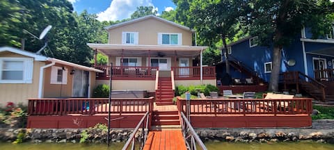 Lake Affect w/Hot tub & Family game garage