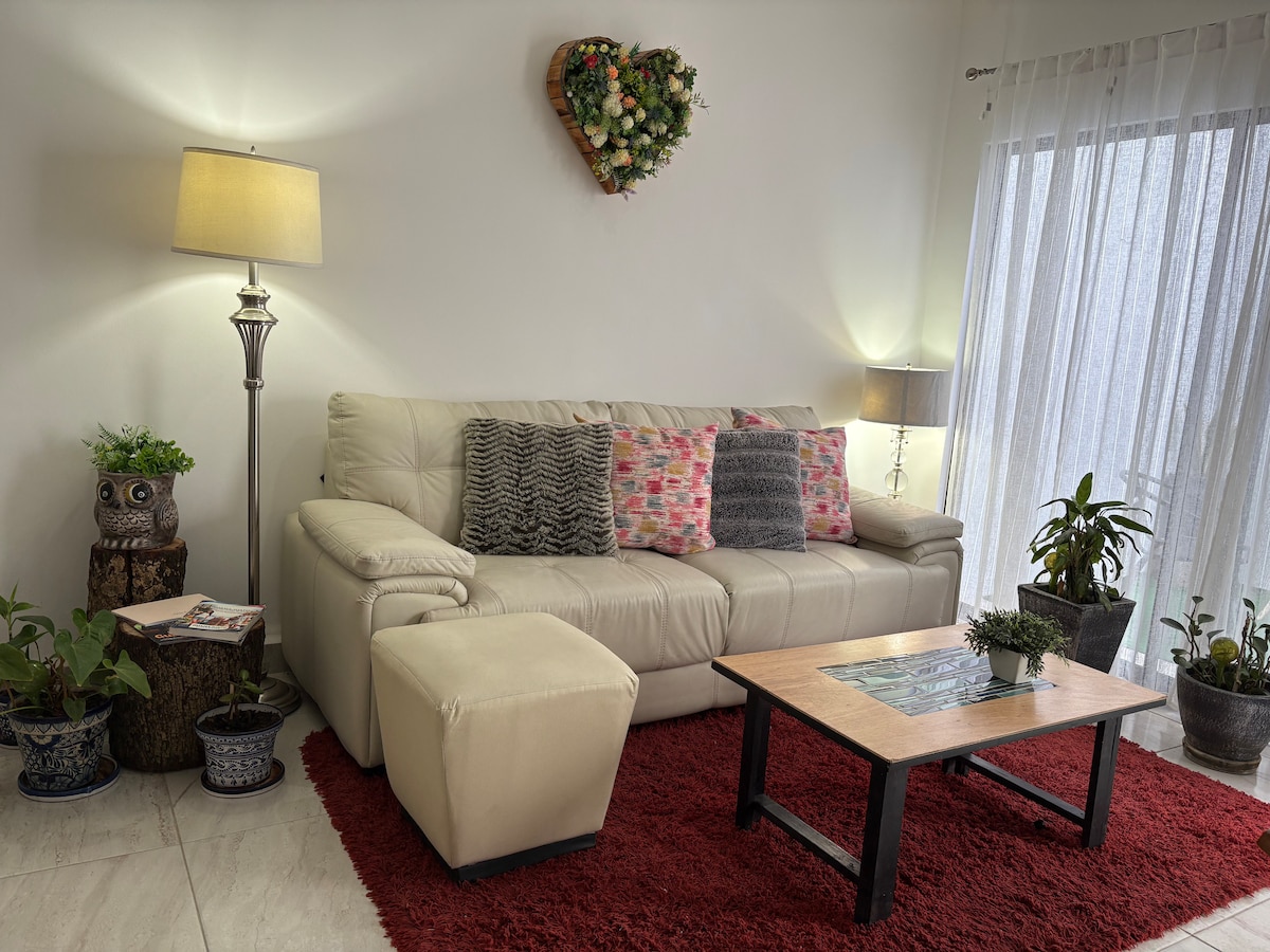 Successful Airbnb property: Polyforum and + We bill in León De Los Aldama