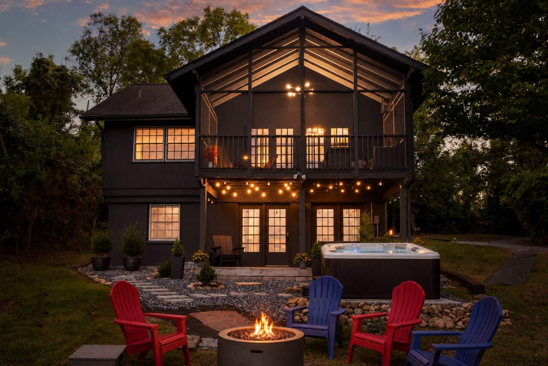 Far View Shenandoah | Hot Tub + Movie & Game Room