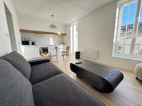 Renovated apartment with private garden Pacy sur Eure